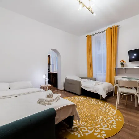 Traugutta Comfort By Bookinghost Lägenhet