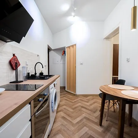 Traugutta Comfort By Bookinghost Lägenhet Poznań