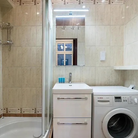 Apartament Traugutta Comfort By Bookinghost