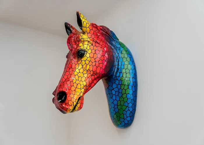 Traugutta Comfort By Bookinghost